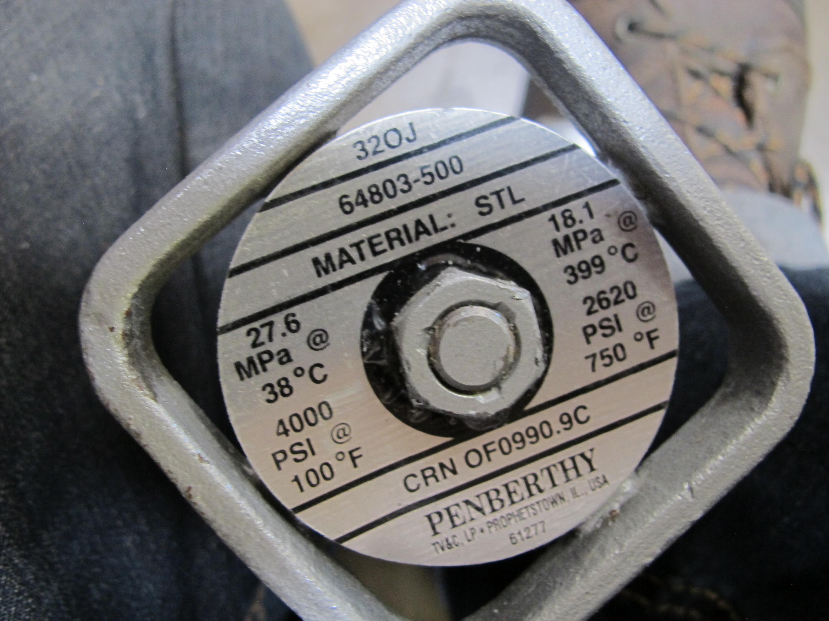 LOT TO INCLUDE: (10) VALVES, GLOBE TYPE, 3/4" SIZE, 4000 PSIG RATING, STL MATERIAL, OFFSET/BALL CHECK STYLE, INTEGRAL SEAT AND BONNET TRIM, HANDWHEEL OPERATOR, (2) SWITCHES, TRANSFER KIND, S SIZE, PANEL MOUNT, 400 AMP, 600 VAC ELEC RATING, 2PDT WITH OVERLAPPING CONTACTS CONTACT, MBB ACTION. LOADING & HANDLING FEE $15-4149